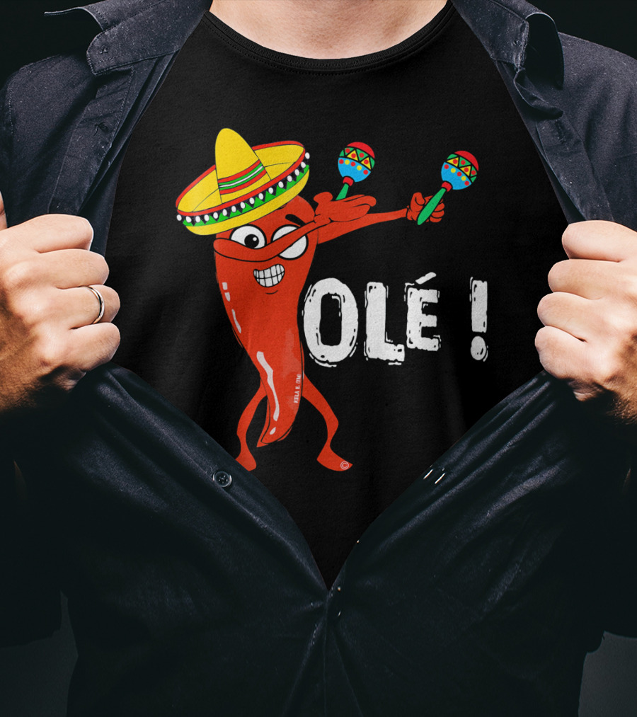 Olé Cinco De Mayo Dancing Chili With Sombrero And Maracas T-Shirt