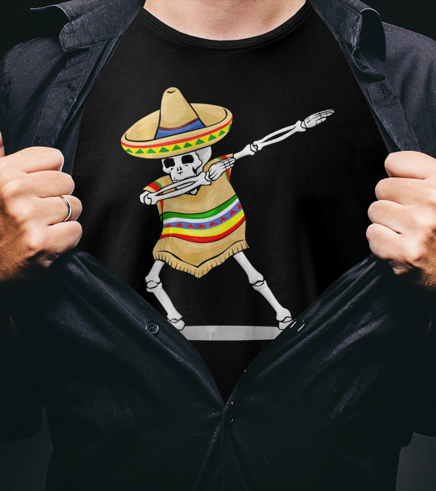Cinco De Mayo Dabbing Skeleton Sombrero Poncho T-Shirt