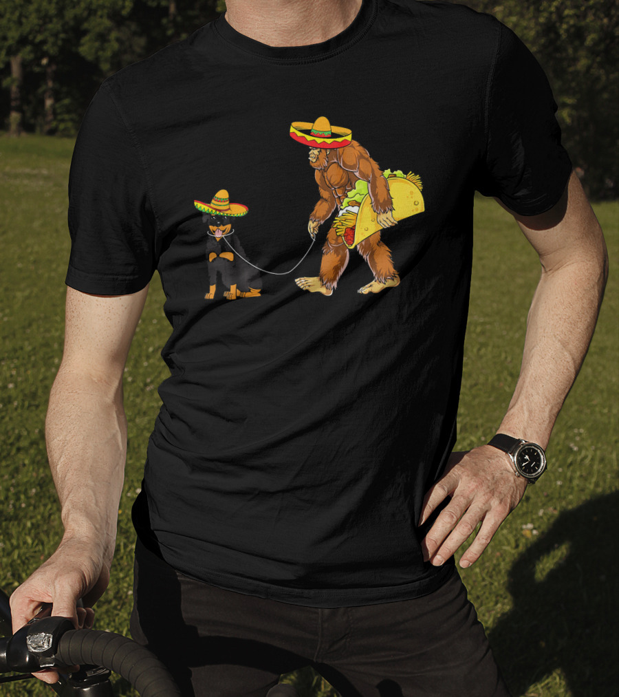 Cinco De Mayo Bigfoot Walking Rottweiler Taco Sombrero T-Shirt