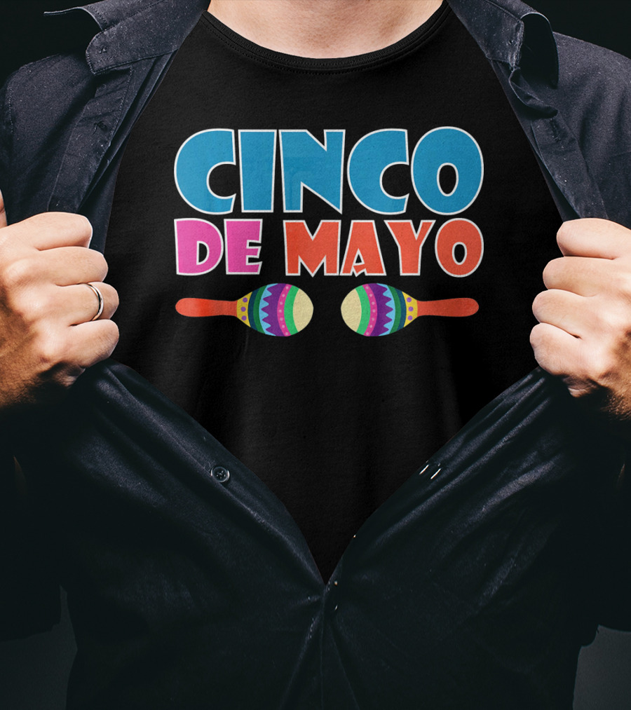 Cinco De Mayo Maracas Celebration Festival T-Shirt