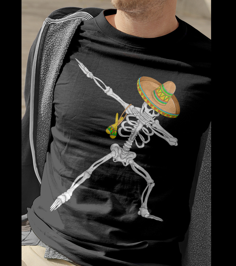 Cinco De Mayo Dabbing Skeleton Sombrero Dance T-Shirt