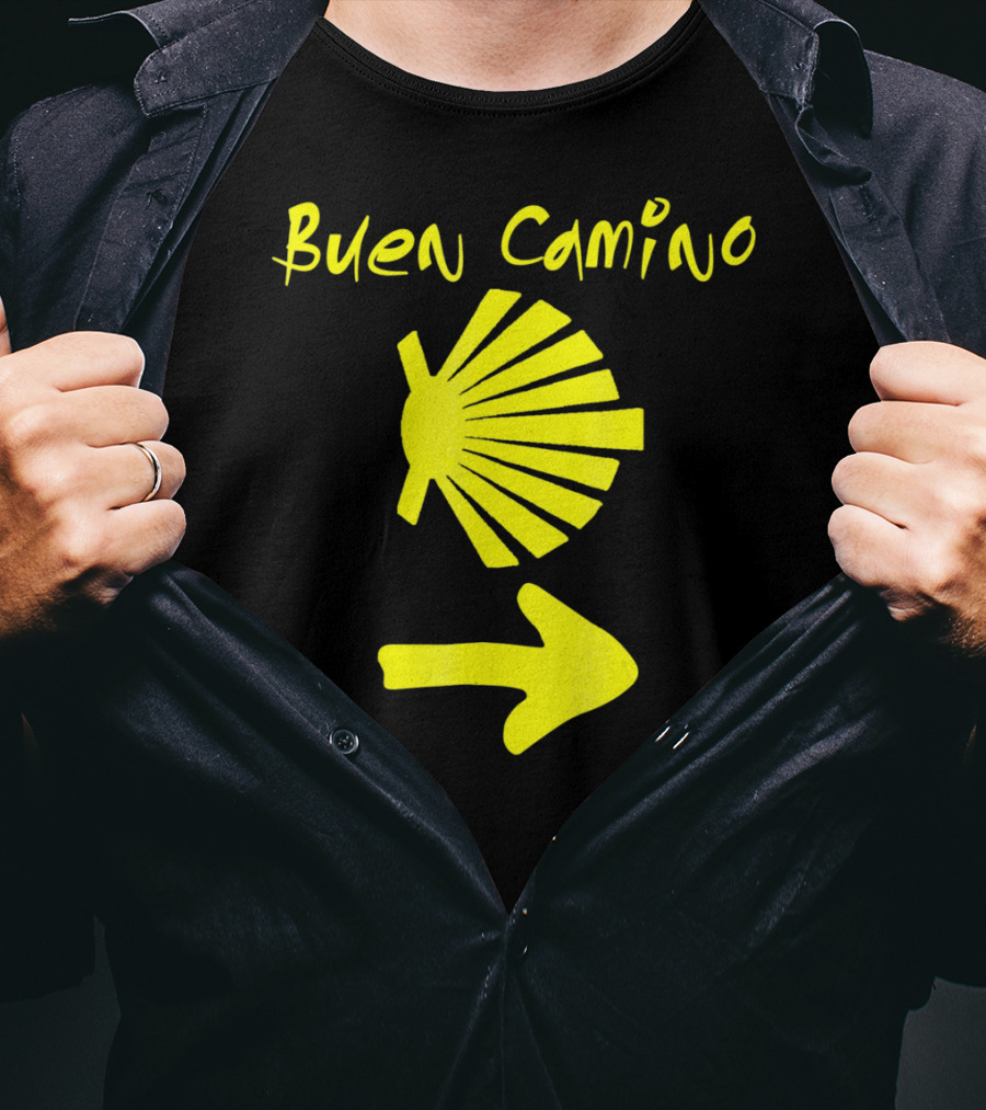 Buen Camino Santiago Yellow Shell Arrow T-Shirt