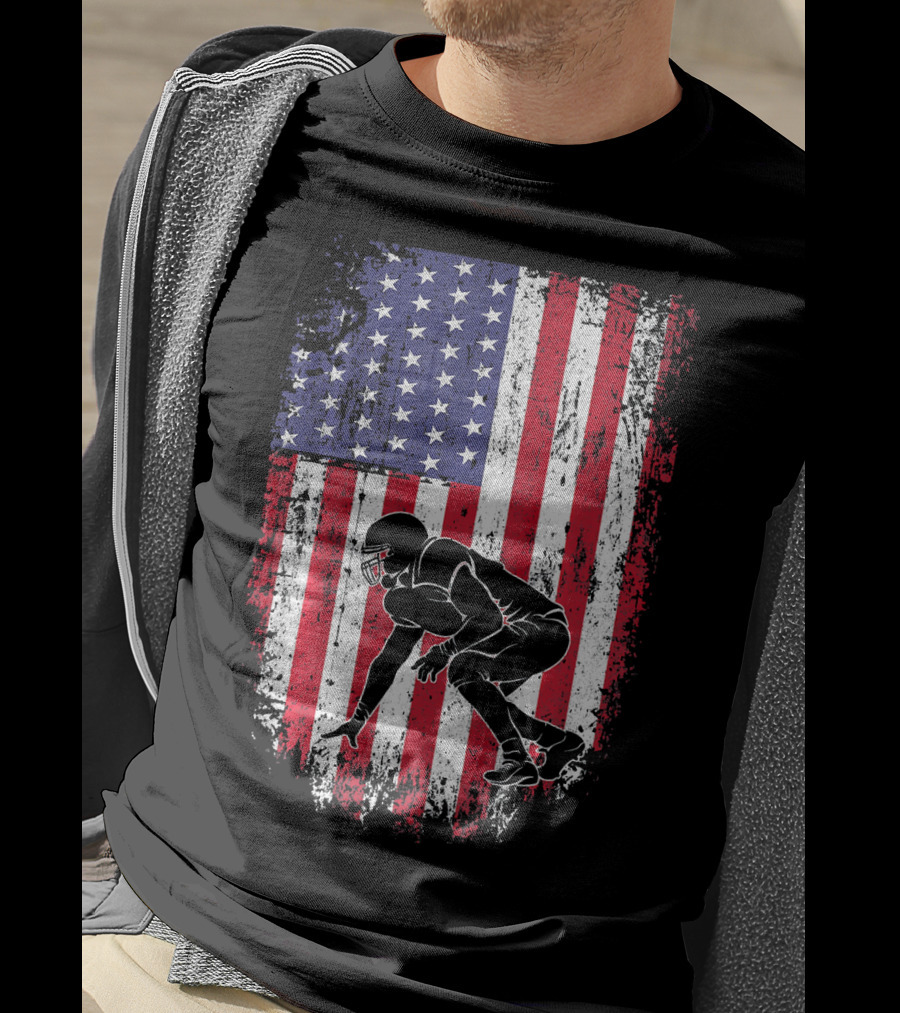Football Lineman American Flag Vintage Grunge T-Shirt