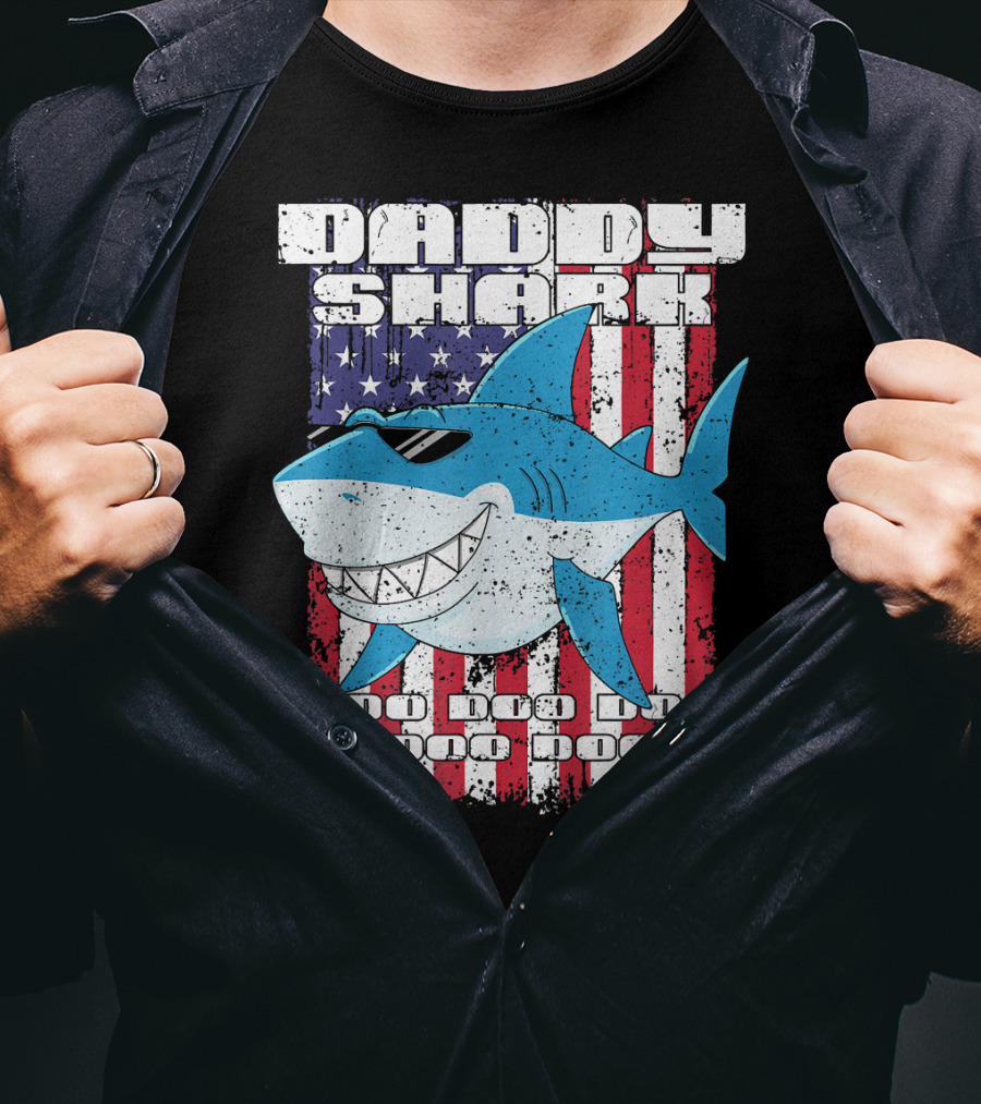 Daddy Shark Doo Doo Doo American Flag T-Shirt