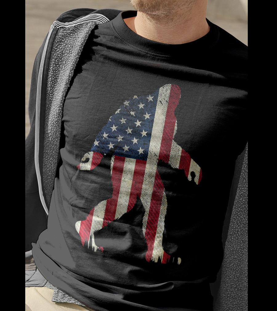 American Flag Sasquatch Bigfoot Patriotic Fashion T-Shirt