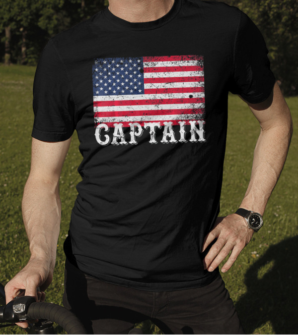 American Flag Captain 4th Of July Vintage Distressed Patriotic T-Shirt