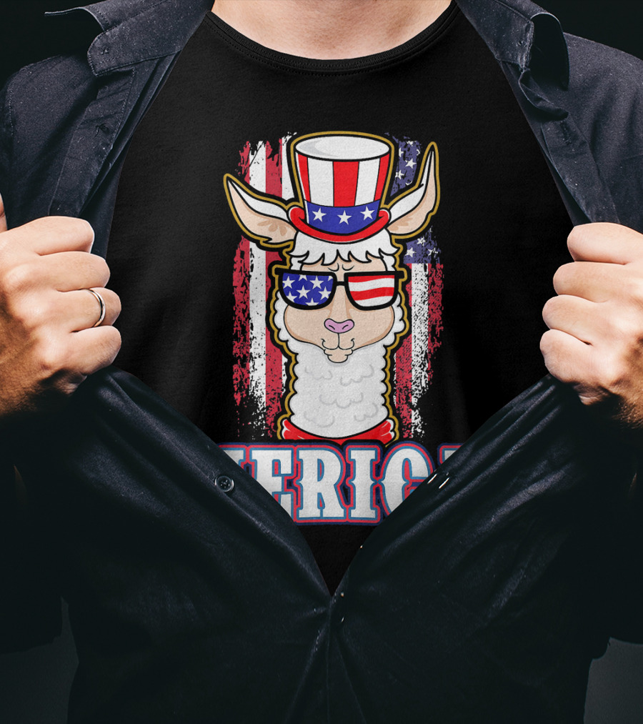 Patriotic Llama Merica American Flag US T-Shirt