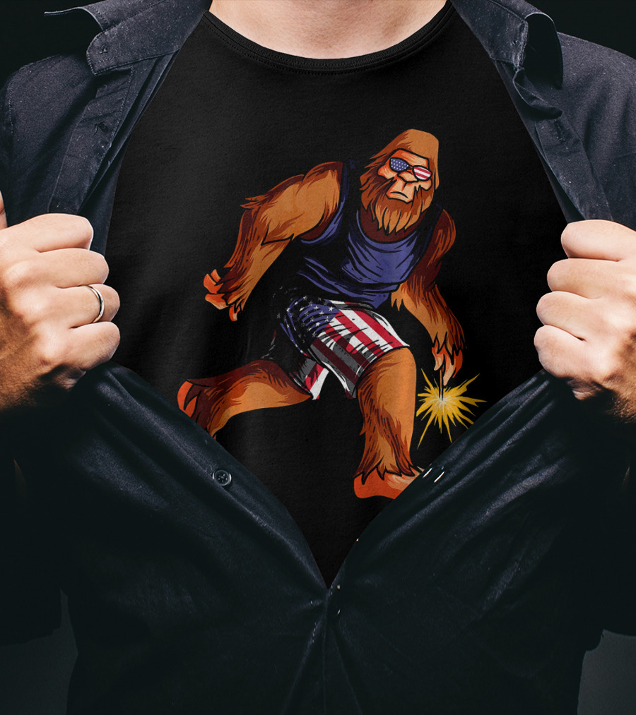 Bigfoot In American Flag Shorts With Fourth Of July Sparkler T-Shirt