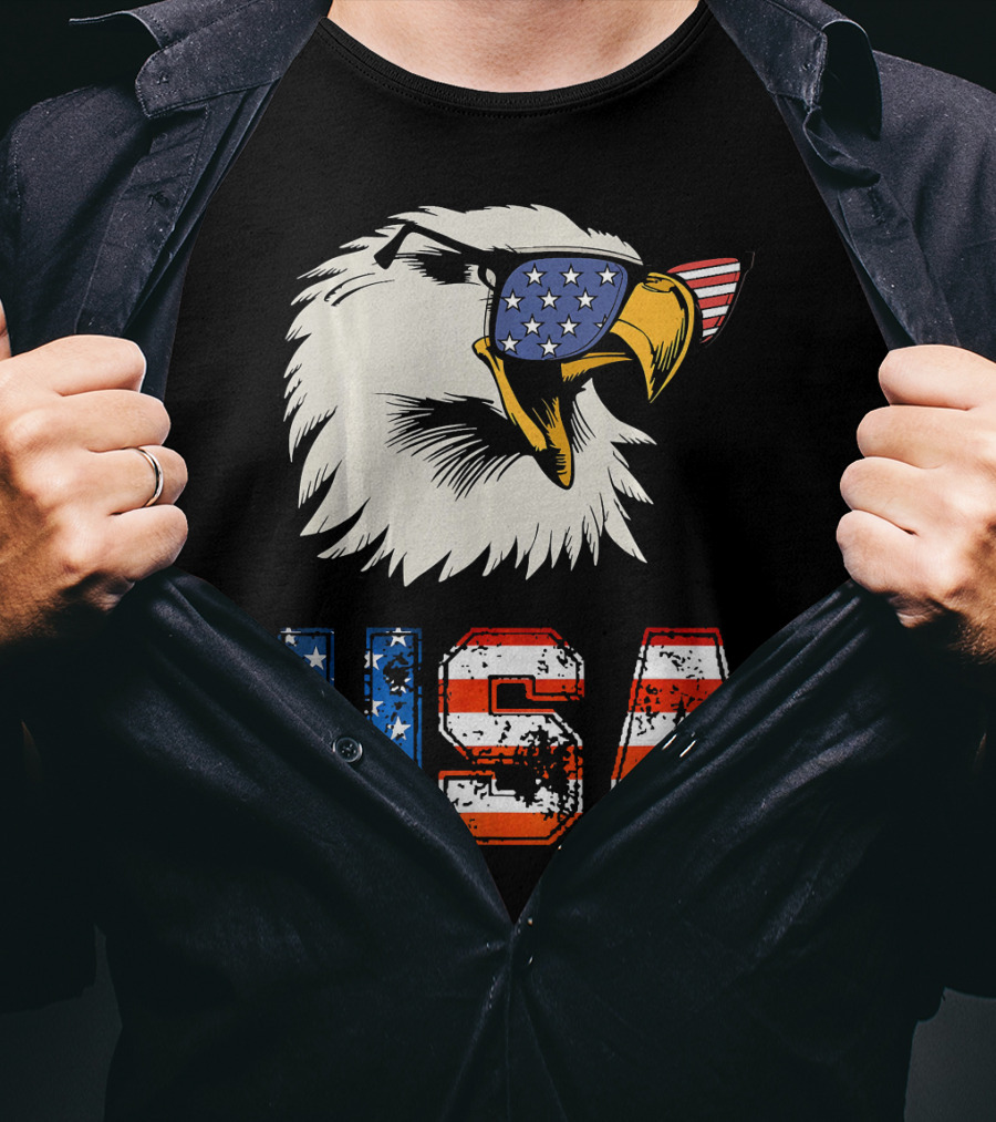 USA Patriotic Eagle American Eagle Flag Sunglasses T-Shirt