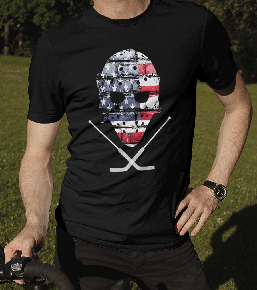 United States Hockey Goalie Mask With Flag And Sticks T-Shirt