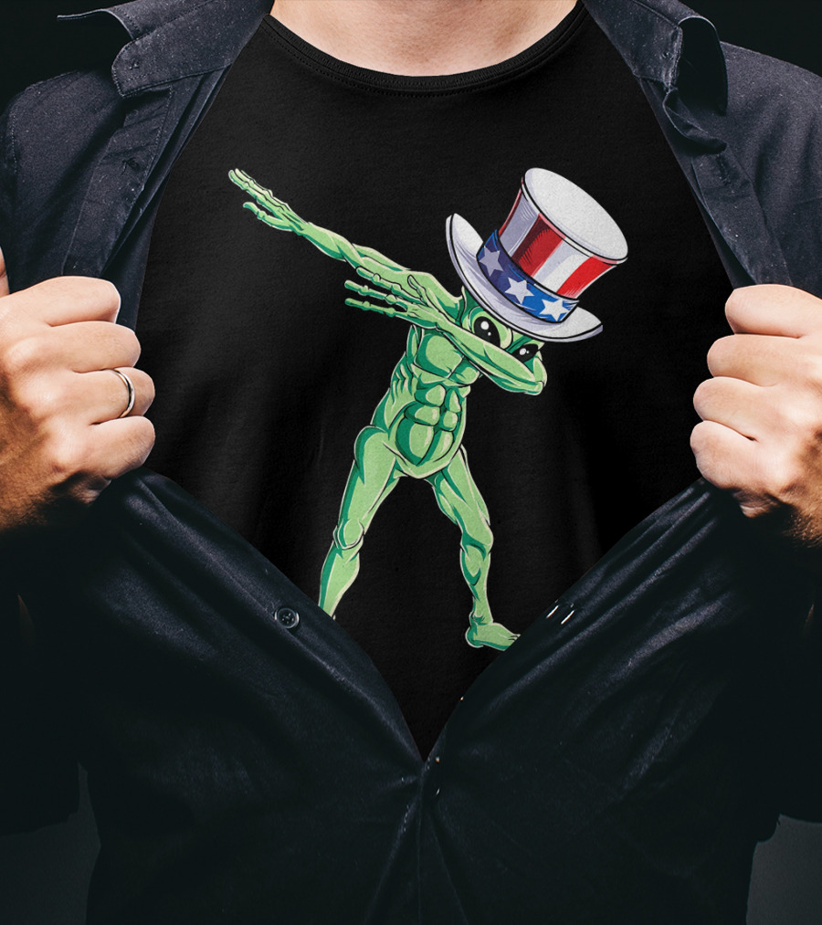 Dabbing Alien In American Uncle Sam Hat T-Shirt