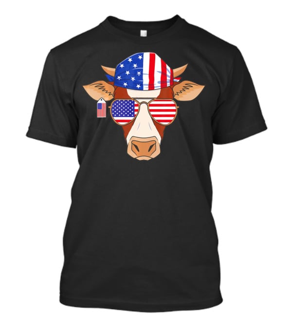 Cow Wearing American Flag Bandana And Sunglasses Fourth Of July Patriotic American T-Shirt
