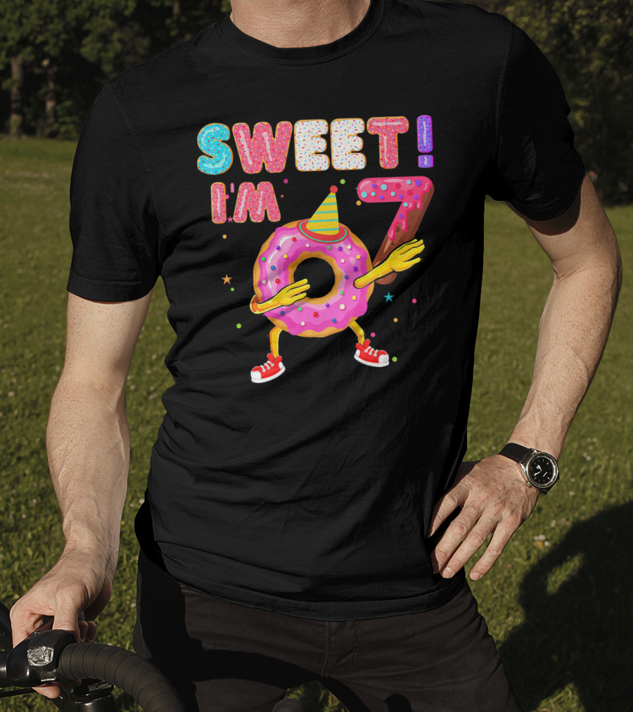 Sweet I'm 7 Birthday Donut Party Hat Fun T-Shirt