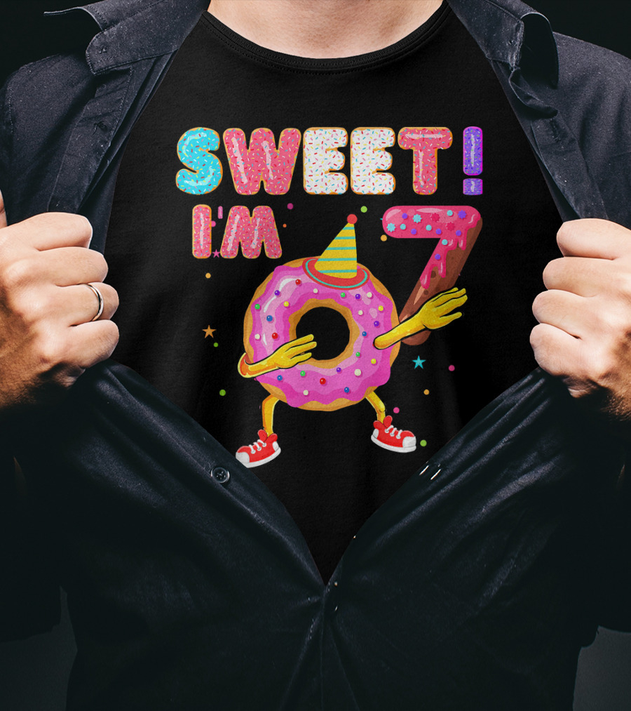 Sweet I'm 7 Birthday Donut Party Hat Fun T-Shirt