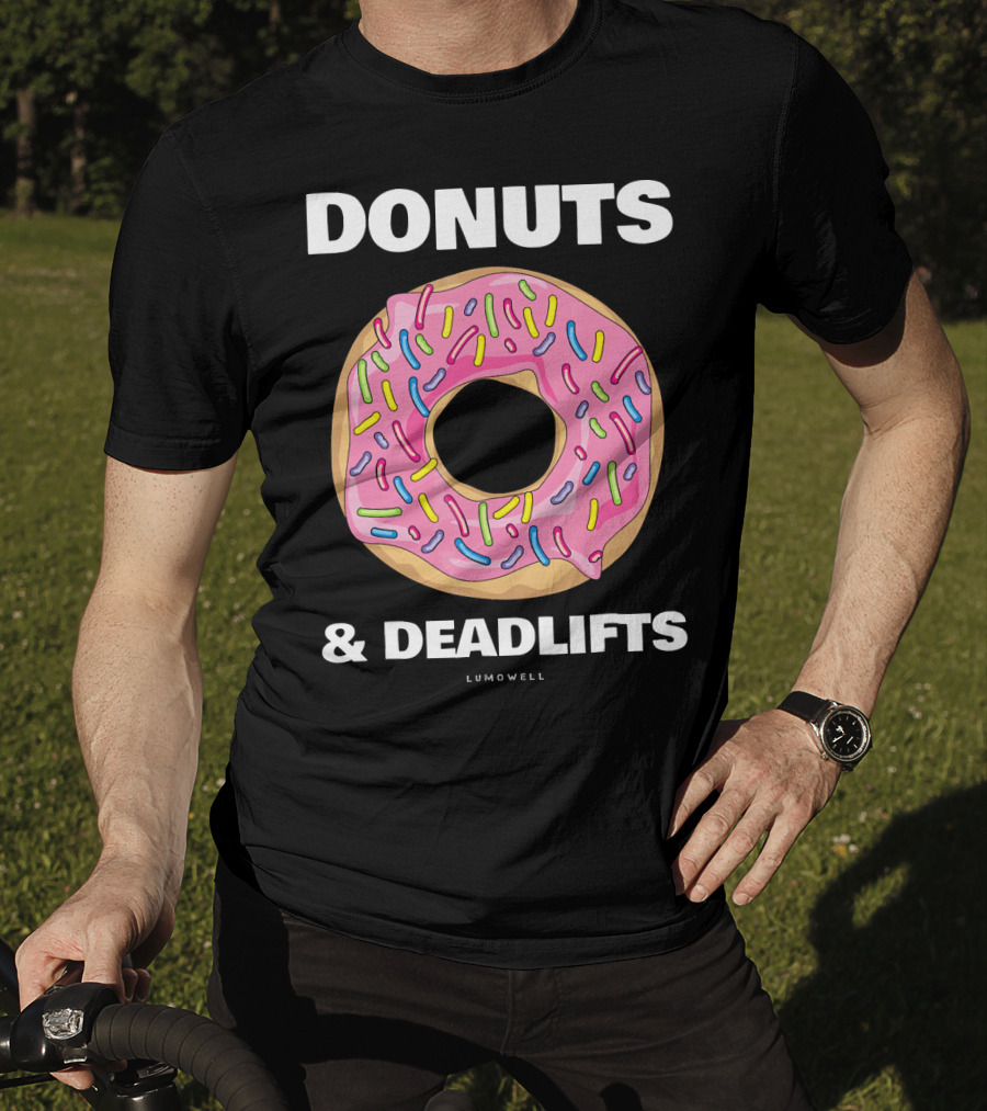 DONUTS And DEADLIFTS Funny Gym Lumowell T-Shirt