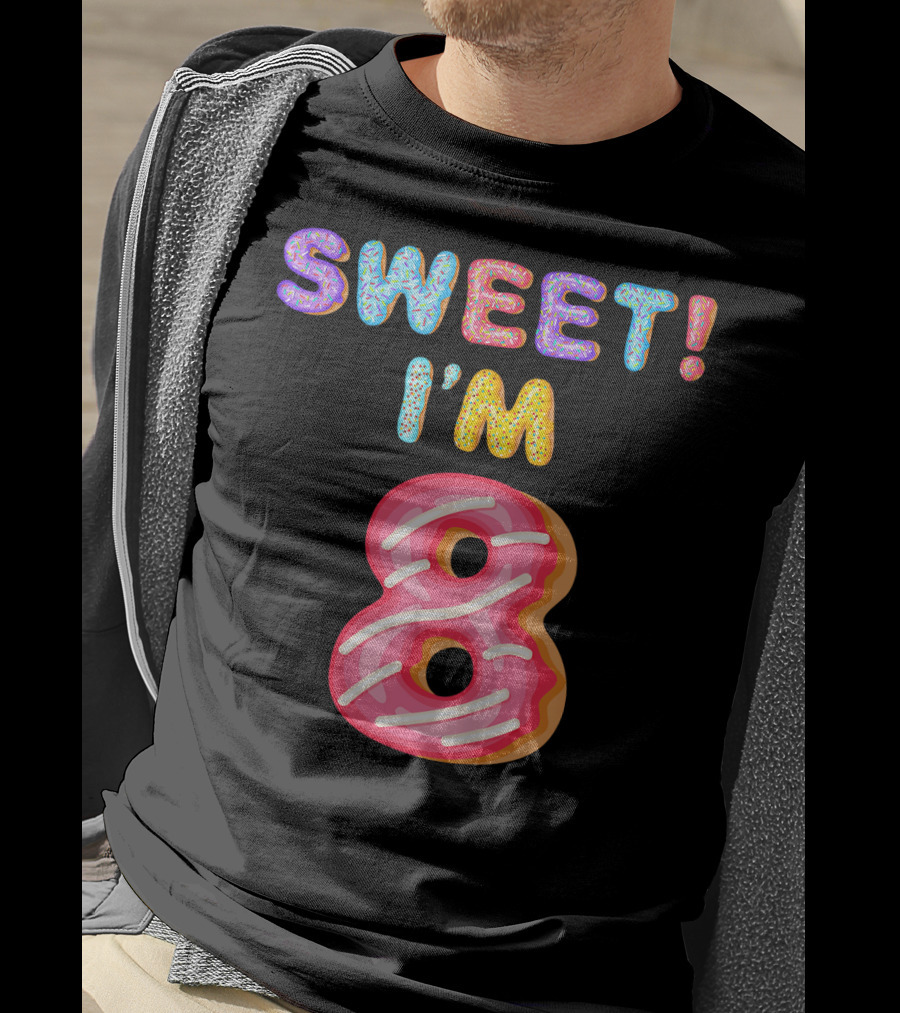 Sweet I'm 8 Birthday Kids Girls T-Shirt