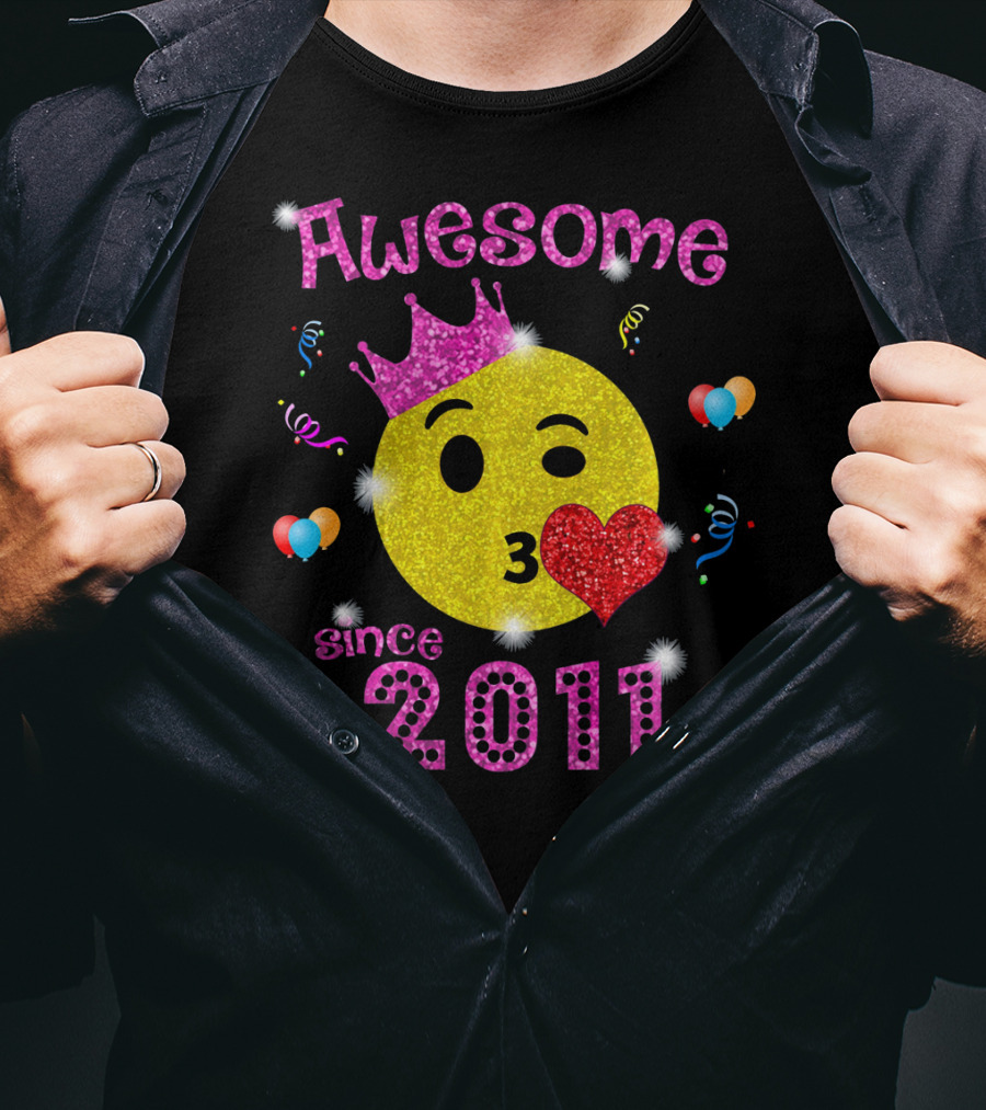 Awesome Emoji Birthday Since 2011 7 Years Old T-Shirt
