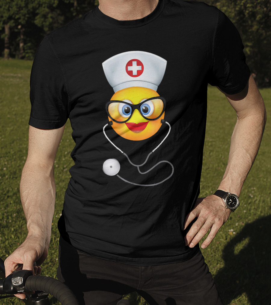 Nurse Halloween Funny Emoji Glasses Stethoscope T-Shirt