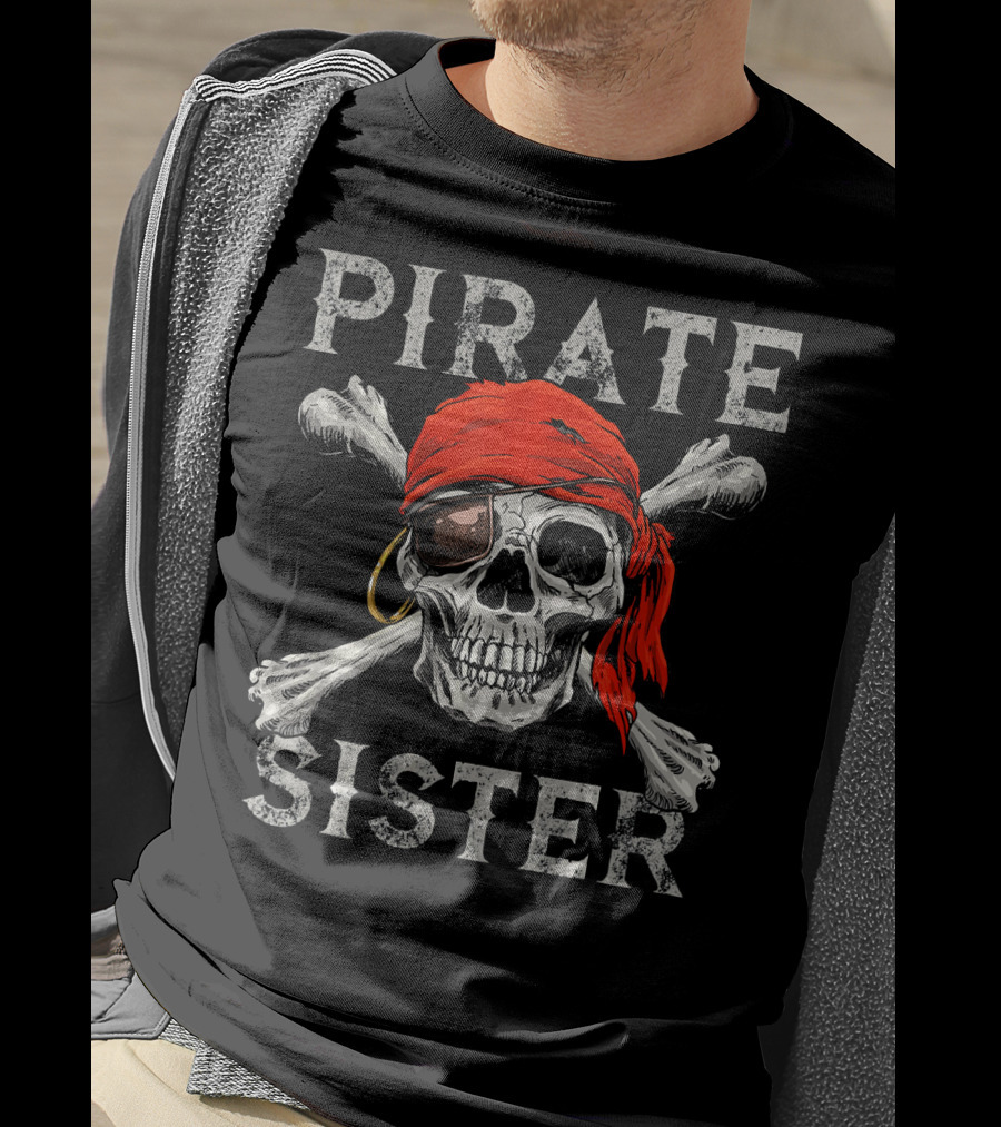 Pirate Sister Skull Jolly Roger Bandana T-Shirt