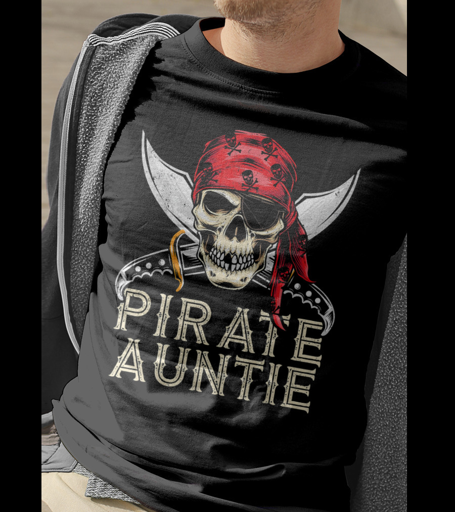Pirate Auntie Jolly Roger Skull Bandana Crossed Swords T-Shirt