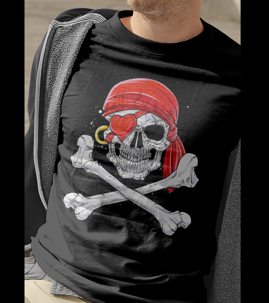 Valentines Day Pirate Skull With Red Bandana And Heart Eye Patch For Him T-Shirt