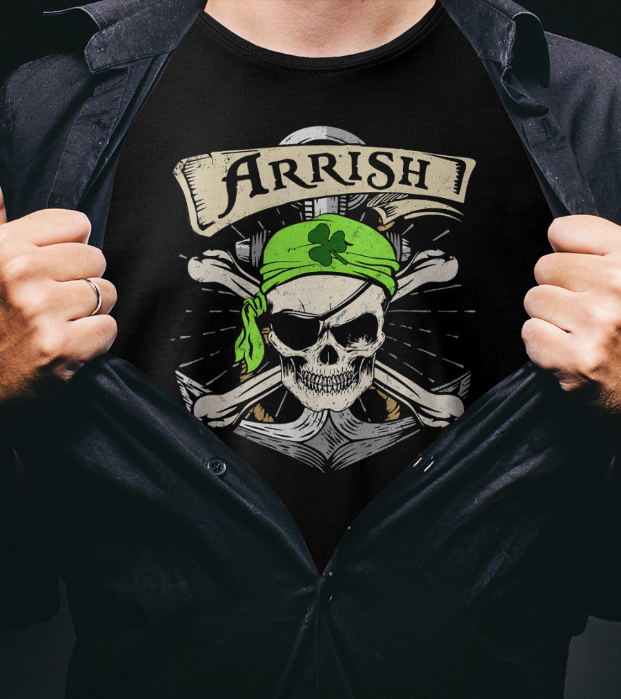 Arrish Irish Pirate Skull With Shamrock Bandana St Patricks T-Shirt