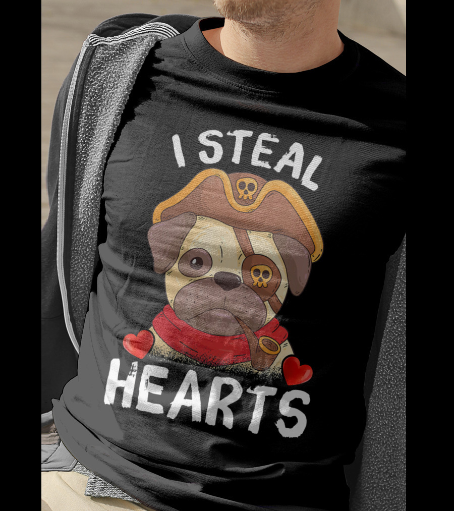 I Steal Hearts Valentines Day Pirate Pug With Pipe And Eyepatch T-Shirt