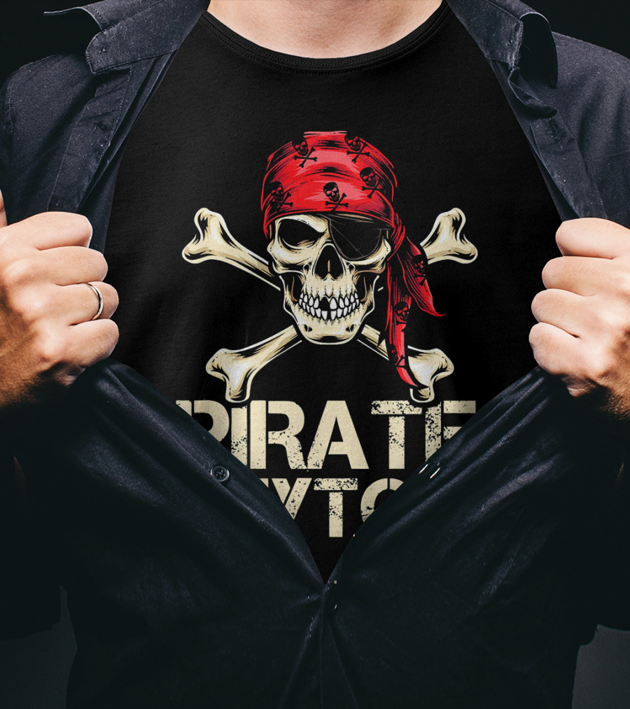 PIRATE PEYTON Skull Crossbones Red Bandana Birthday Personalize T-Shirt