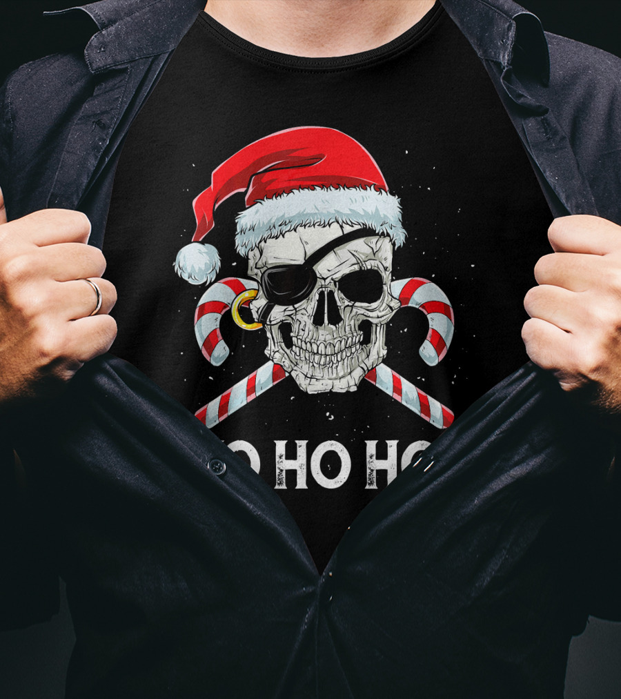 YO HO HO Pirate Santa Skull Candy Canes T-Shirt