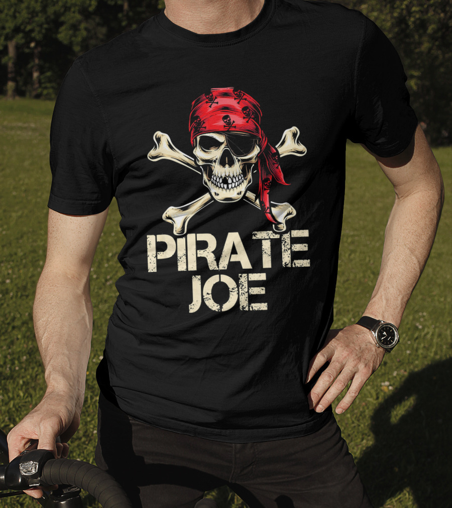 PIRATE JOE Skull And Crossbones Red Bandana T-Shirt
