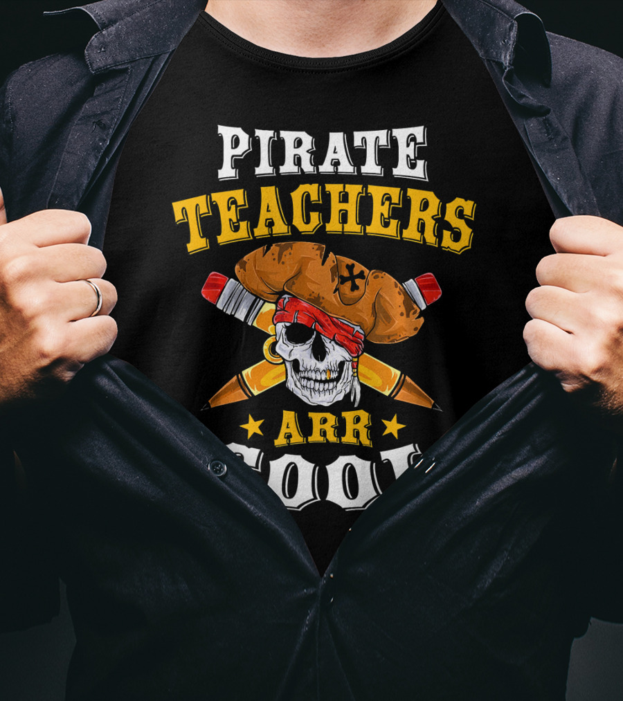 Pirate Teachers ARR Cool Skull Halloween T-Shirt