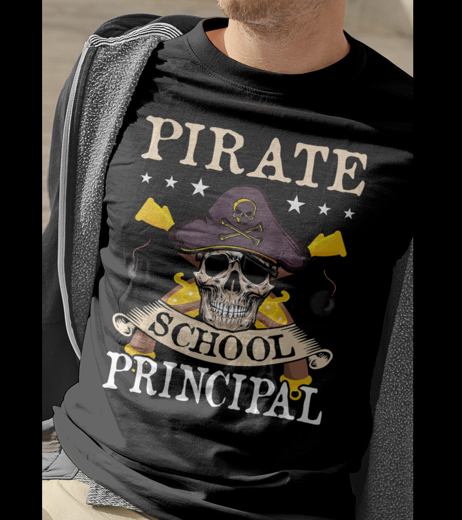 Pirate Skull Crossbones Hat School Principal Banner Swords Bombs T-Shirt