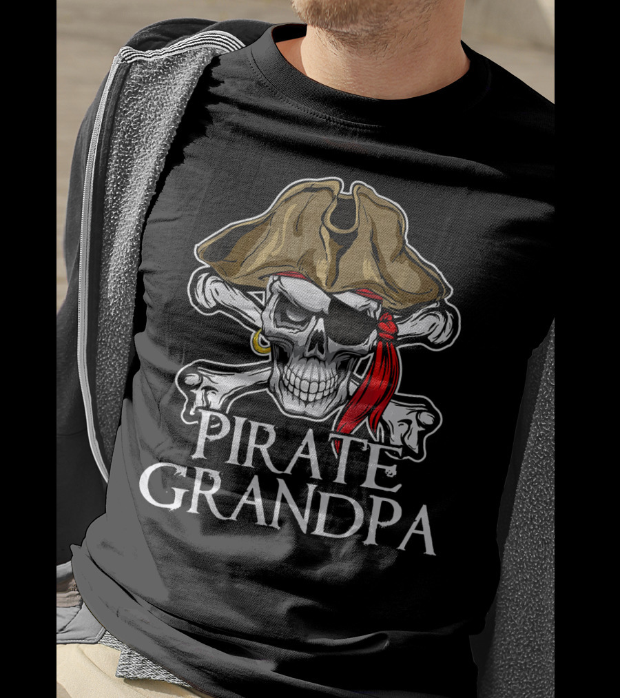 Pirate Grandpa Skull Crossbones Hat Eye Patch Red Bandana T-Shirt