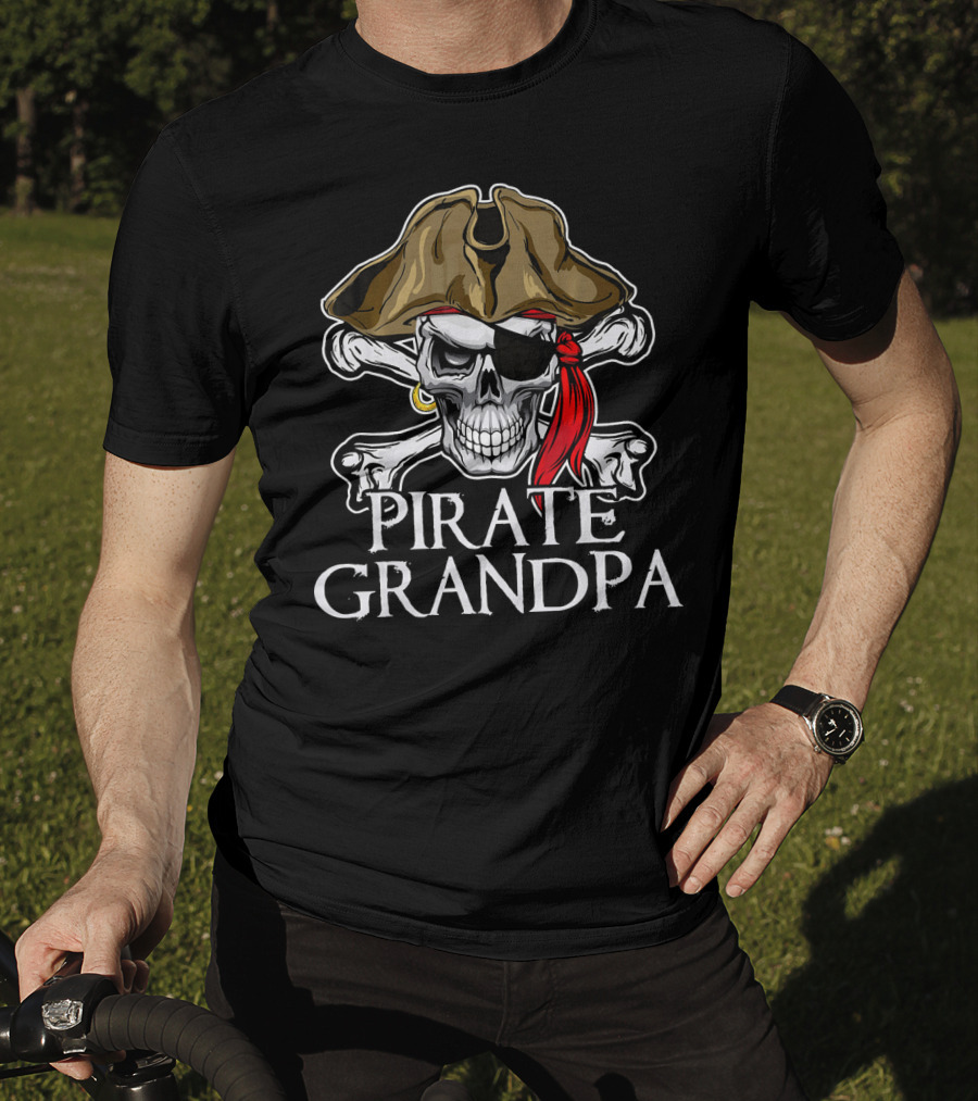 Pirate Grandpa Skull Crossbones Hat Eye Patch Red Bandana T-Shirt