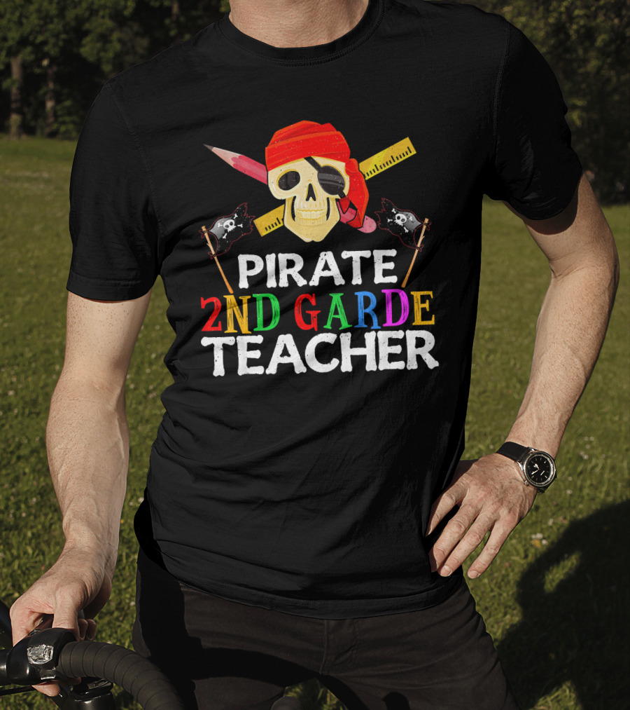 Pirate 2nd Grade Teacher Skull Ruler Swords Red Bandana T-Shirt