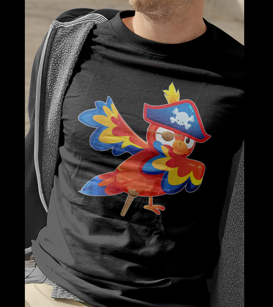 Cute Pirate Parrot Bird Halloween Costume Pirate Hat Skull T-Shirt