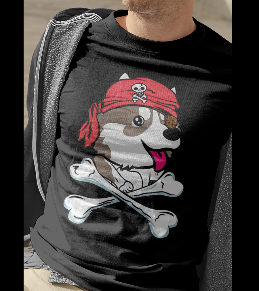 Husky Pirate Halloween Dog Crossbones Hat T-Shirt