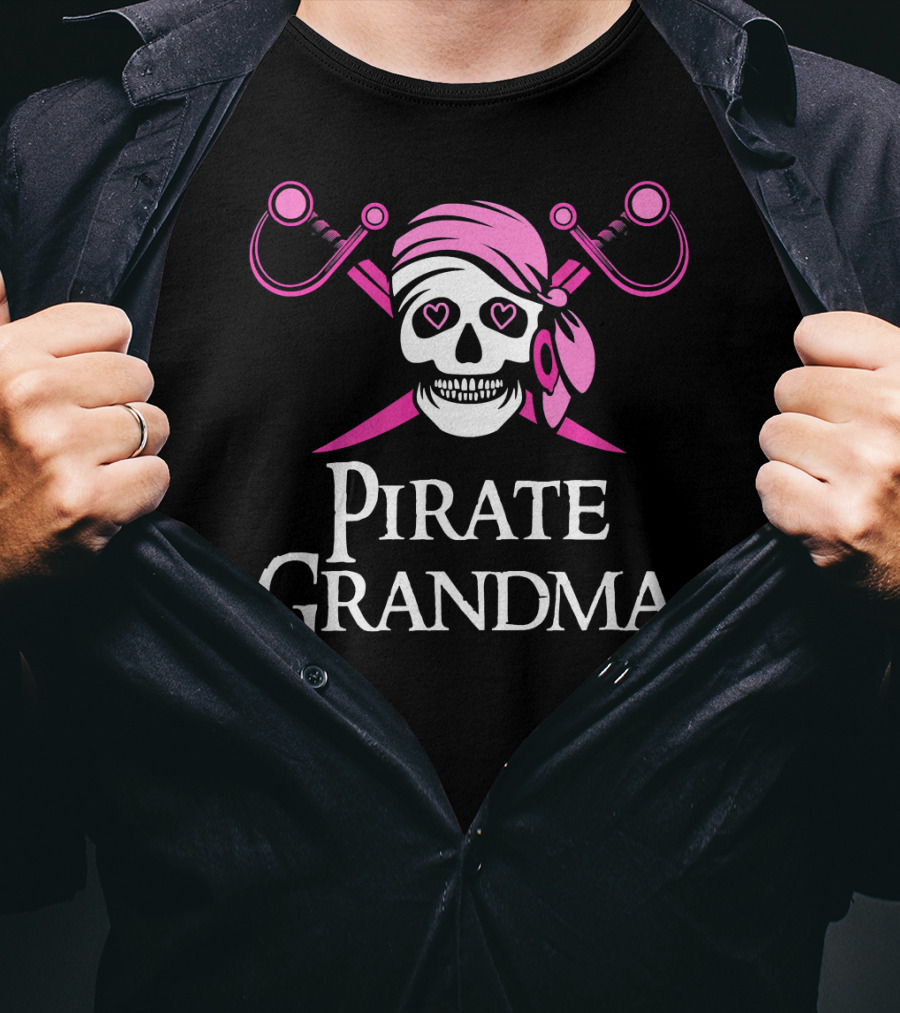 Pirate Grandma Pink Skull And Crossbones T-Shirt
