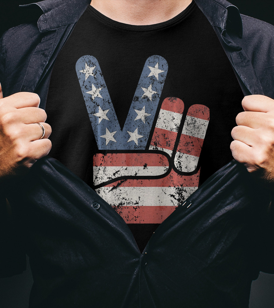 Vintage USA American Flag Peace Sign T-Shirt