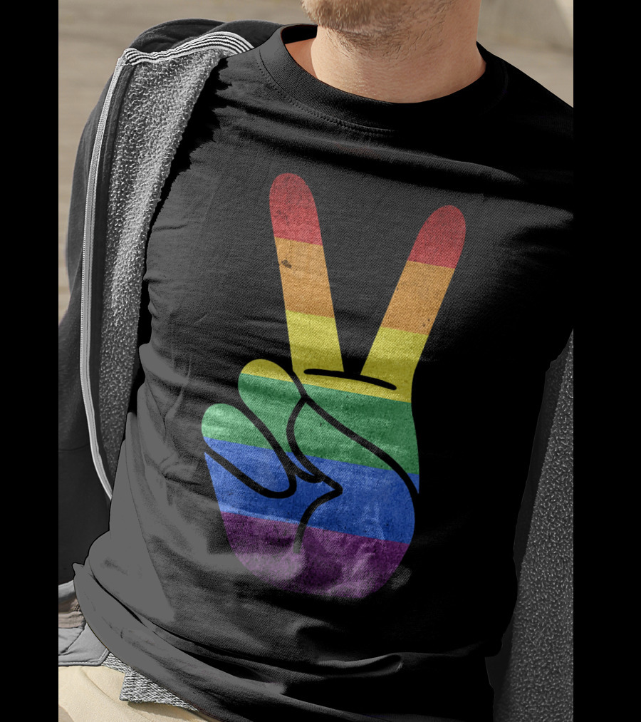 LOVE Rainbow Peace Sign Gay Pride Love T-Shirt
