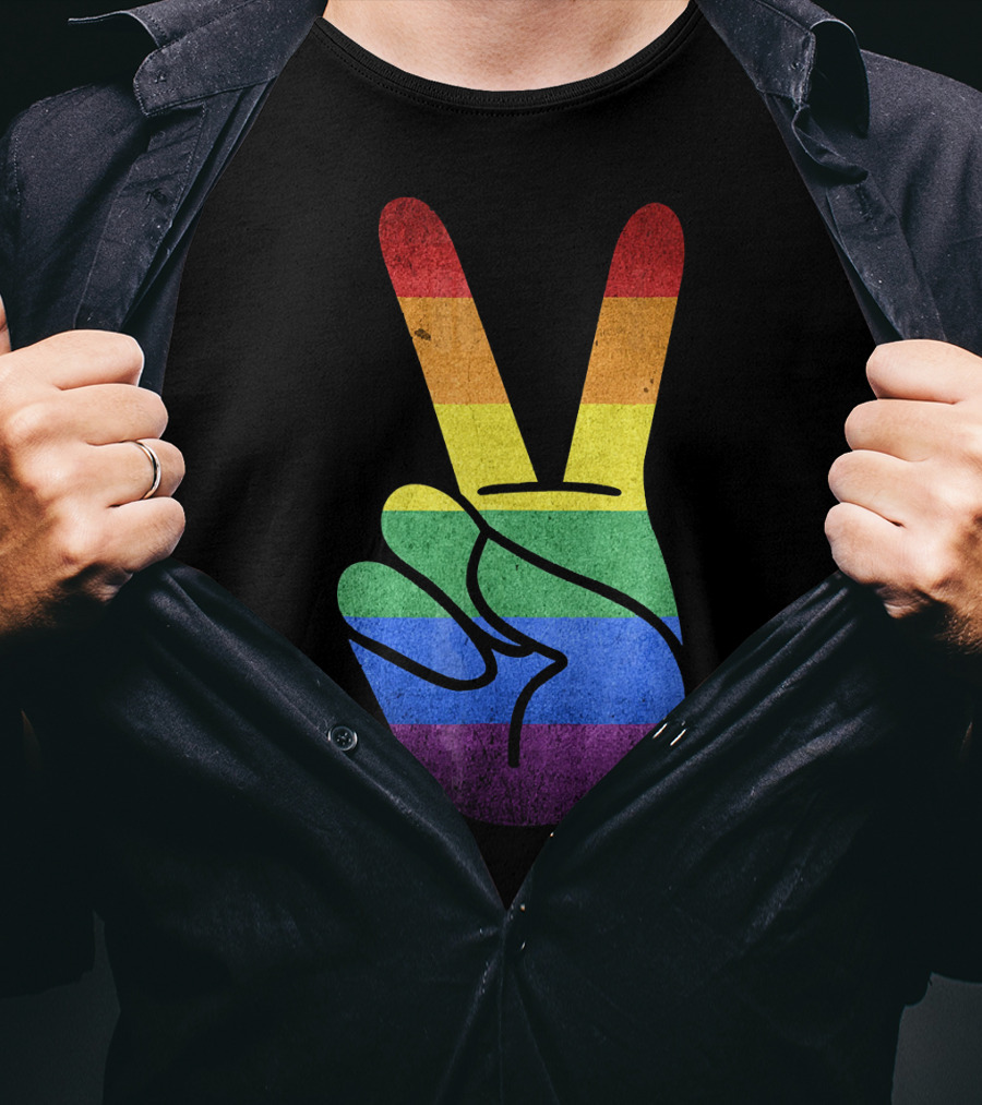 LOVE Rainbow Peace Sign Gay Pride Love T-Shirt