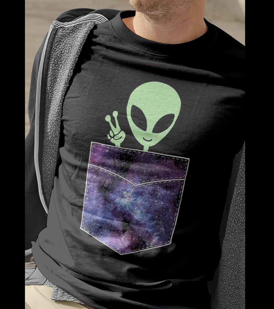 Alien Peace Sign Galaxy Pocket UFO Cos T-Shirt