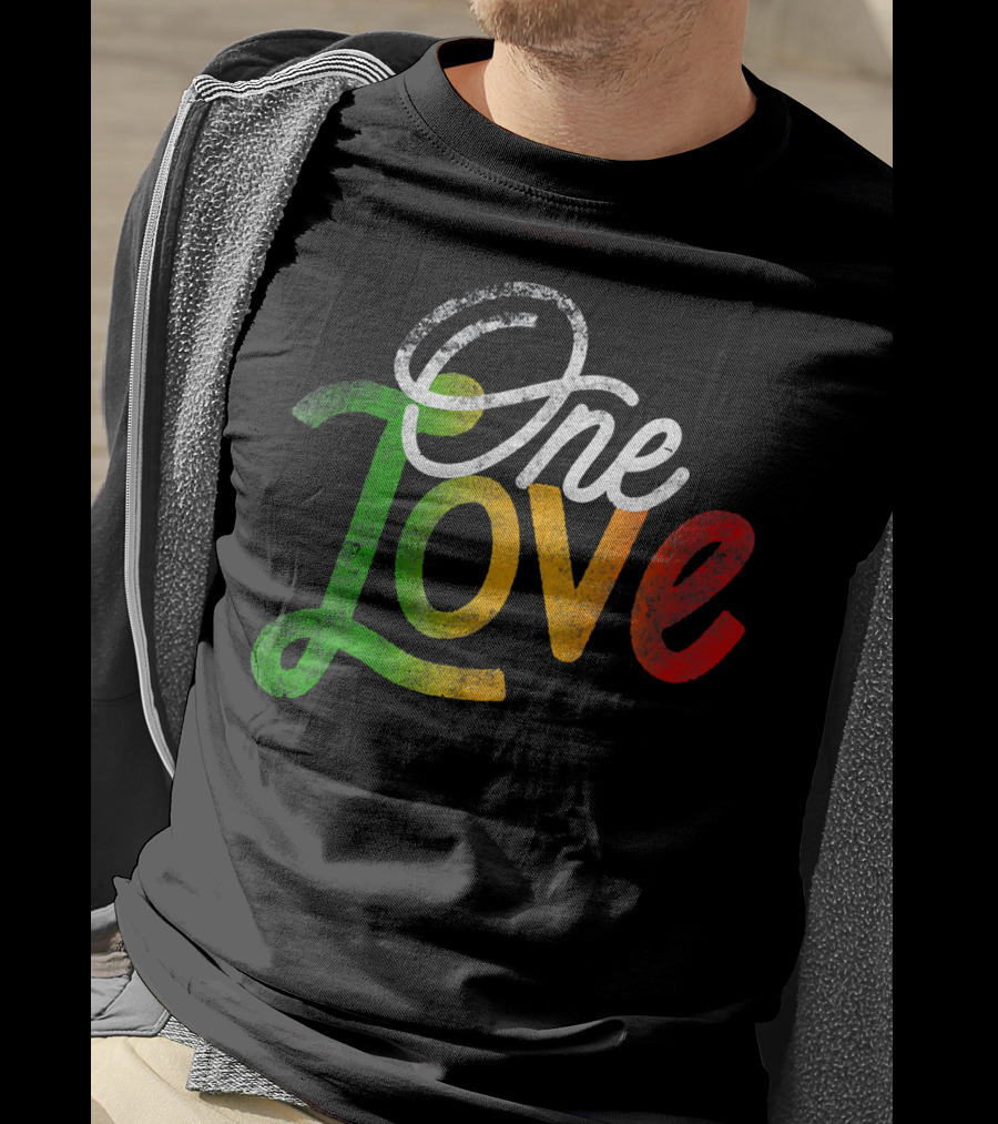 One Love Heart Rasta Reggae Roots Clothi Vintage Rastafarian Colors T-Shirt