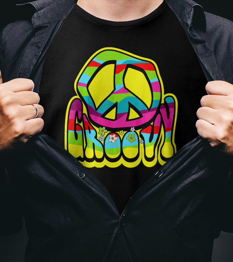 Groovy Colorful Peace Sign 60s 70s Hippie Vibes T-Shirt