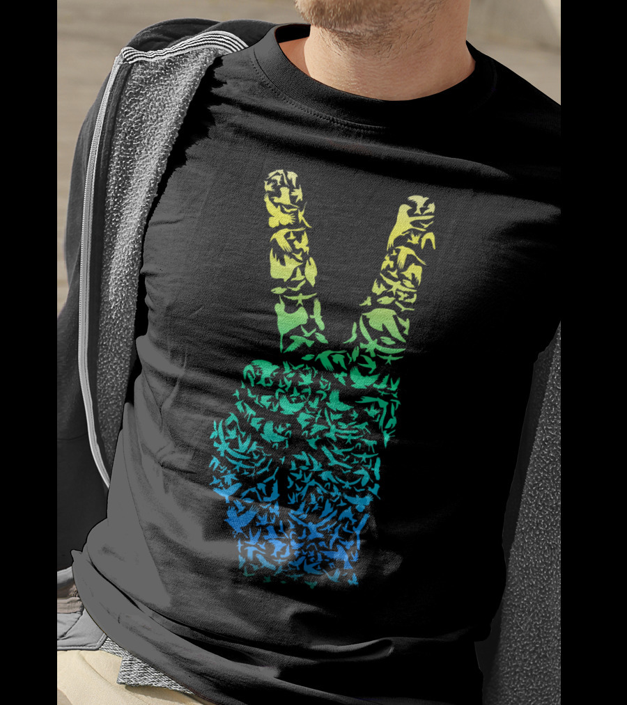 Colorful Birds Peace Hand Sign ASL Finger La T-Shirt