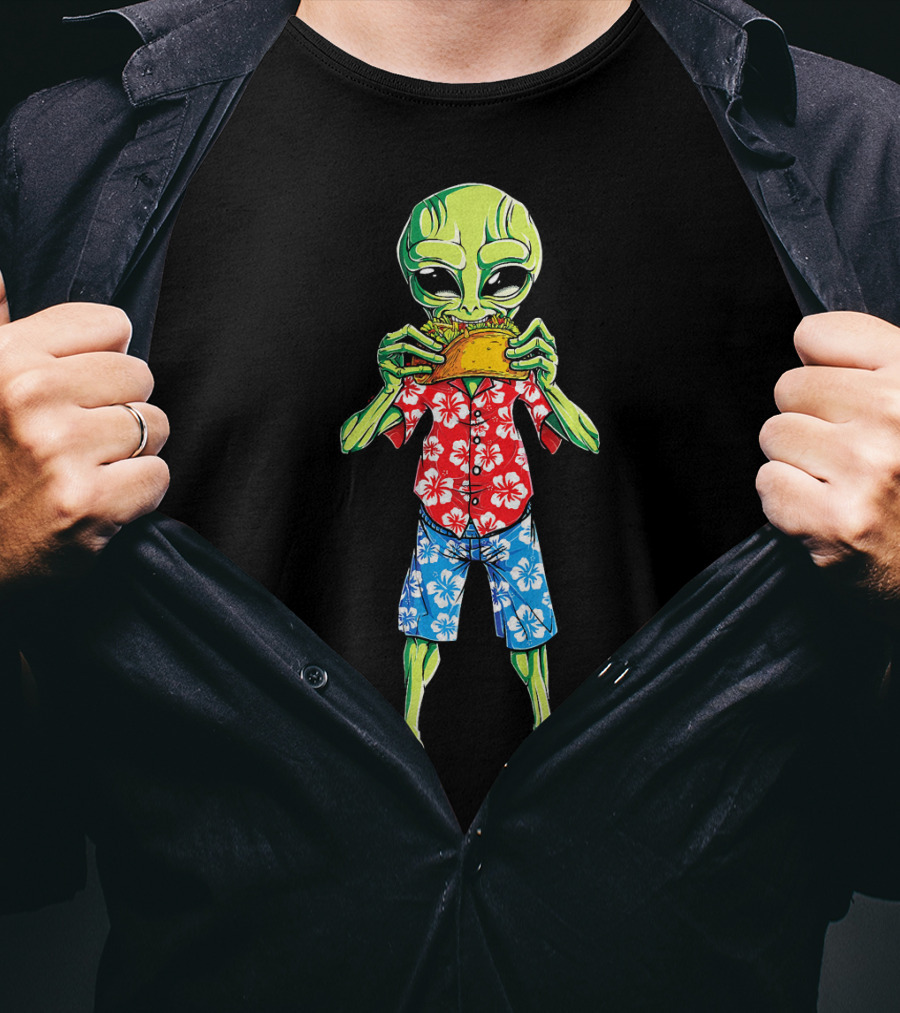 Alien Eating Taco In Hawaiian Shirt 70s California Retro T-Shirt