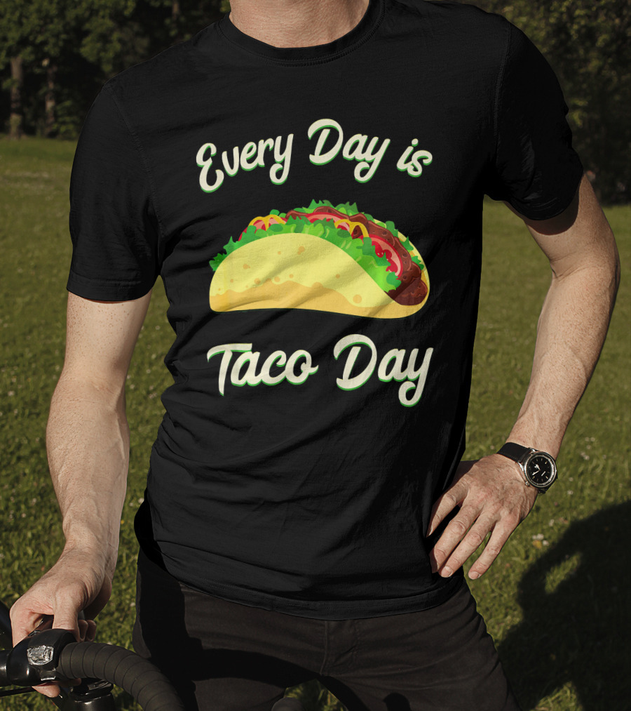 Every Day Is Taco Day Kids Plu T-Shirt