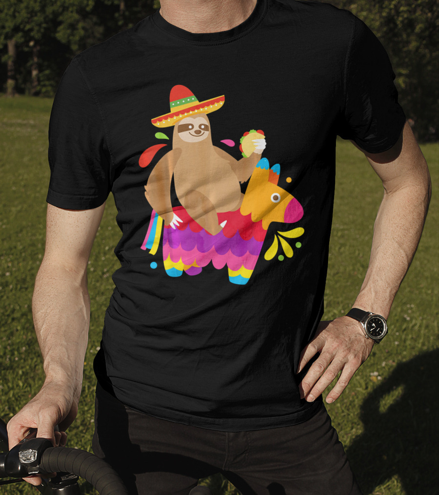 Sloth Taco Piñata Cute Mexican Fiesta Sombrero Riding Rainbow T-Shirt