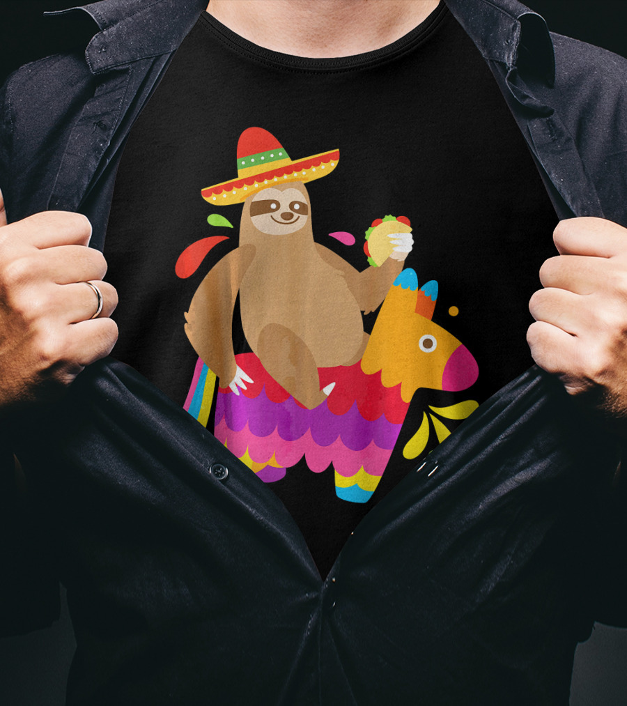 Sloth Taco Piñata Cute Mexican Fiesta Sombrero Riding Rainbow T-Shirt