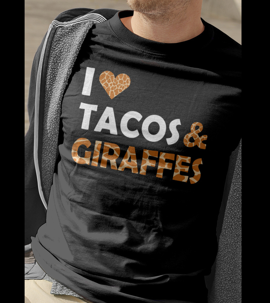 I Love Tacos And Giraffes Giraffe Print Heart T-Shirt